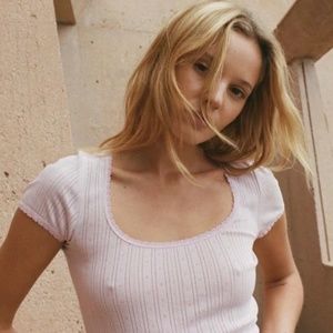 NWOT Doen Brigitte Tee in Wisteria